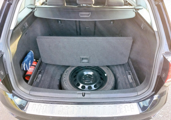 Volkswagen Golf cena 48900 przebieg: 211000, rok produkcji 2018 z Wrocław małe 211